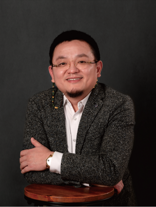 潘攀(國際品牌文化中心首席智囊、中網品牌策劃(上海)有限公司核心創始人) 潘攀(國際品牌文化中心首席智囊、中網品牌策劃(上海)有限公司核心創始人)