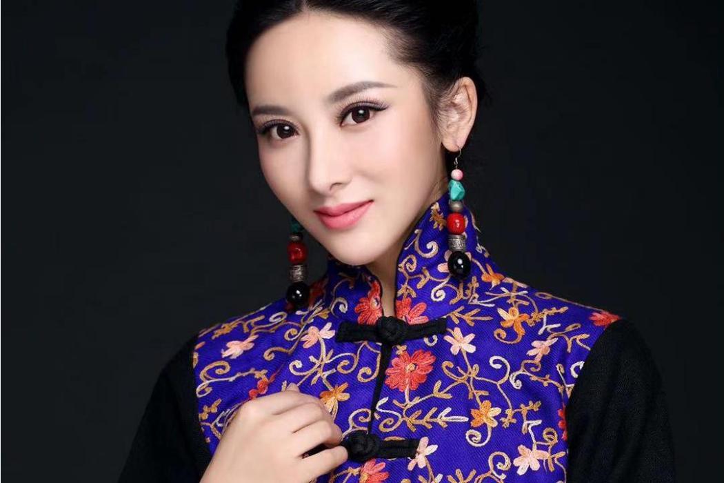 桃花淚(毛一涵演唱的歌曲) 桃花淚(毛一涵演唱的歌曲)