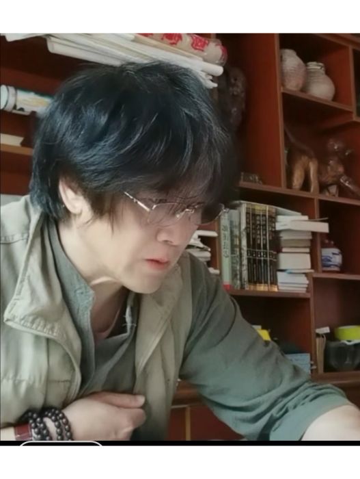 王洋洲(中國書畫家協會理事、安徽省美術家協會會員、安徽省書法家協會會員、中國文化事業促進會會員) 王洋洲(中國書畫家協會理事、安徽省美術家協會會員、安徽省書法家協會會員、中國文化事業促進會會員)