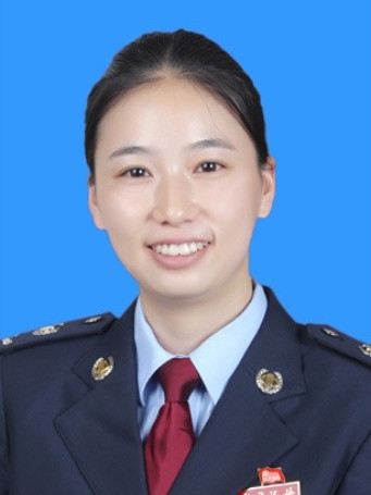 李葉(德昌縣稅務局黨委委員、紀檢組長) 李葉(德昌縣稅務局黨委委員、紀檢組長)