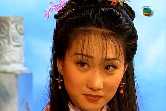嫦娥(TVB版《西遊記》中的角色,由李穎飾演) 嫦娥(TVB版《西遊記》中的角色,由李穎飾演)
