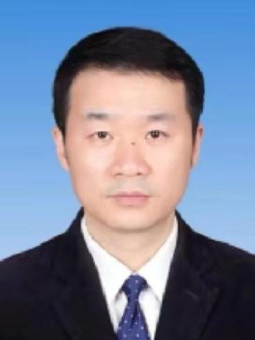 王純(遼寧省調兵山市統計局黨組書記、局長) 王純(遼寧省調兵山市統計局黨組書記、局長)