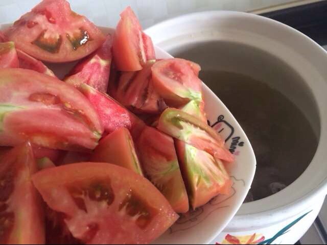 西紅柿排骨冬瓜湯