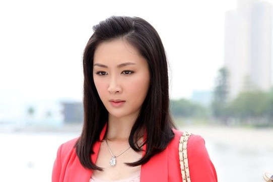 王慧儀(電視劇《百萬新娘之愛無悔》中的女配角) 王慧儀(電視劇《百萬新娘之愛無悔》中的女配角)