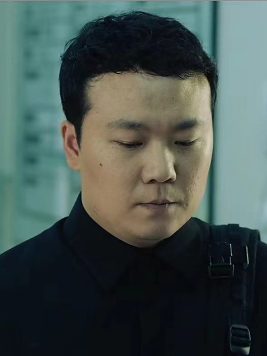 馮希倫 馮希倫
