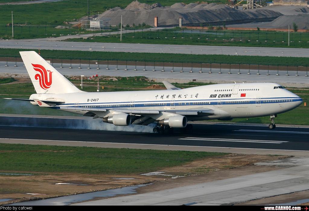波音747-400下降