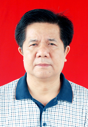 湘東區人大常委會副主任、黨組成員