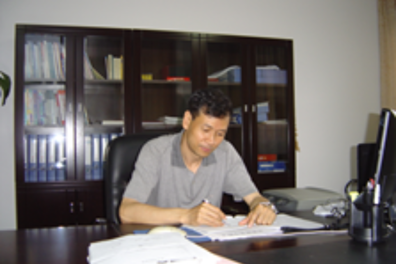 黃振傑(閩南師範大學教授) 黃振傑(閩南師範大學教授)