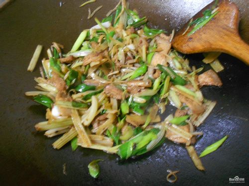 豬肉皮炒青蒜芹菜