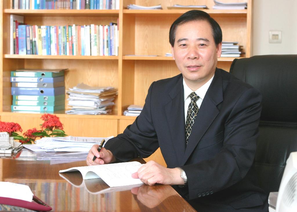 王俊豪(浙江省人大財政經濟委員會副主任委員)