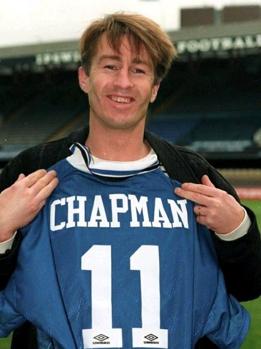 李·查普曼(Lee Chapman) 李·查普曼(Lee Chapman)