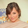 布萊恩娜·伊維根(Briana Evigan) 布萊恩娜·伊維根(Briana Evigan)
