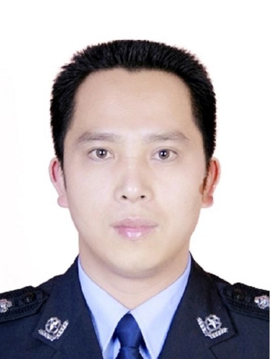 陳仲榮(普洱市孟連縣公安局副局長) 陳仲榮(普洱市孟連縣公安局副局長)