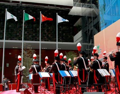 義大利著名的梵法拉憲兵軍樂團