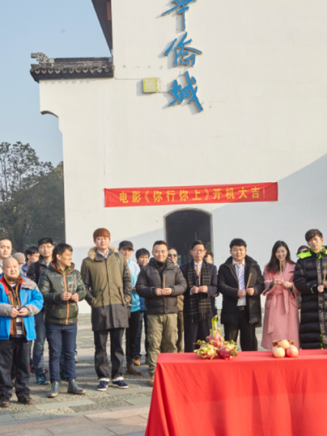 李允傲