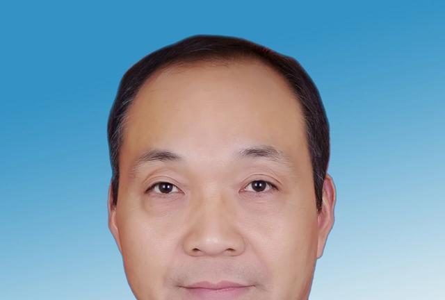李會林(西安航空基地黨工委委員、紀檢監察工委書記) 李會林(西安航空基地黨工委委員、紀檢監察工委書記)
