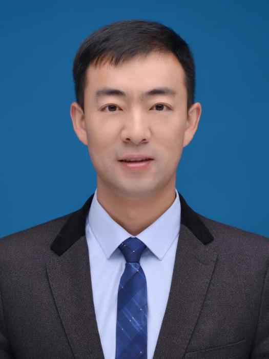 段鑫(河南省濟源市大峪鎮人民政府黨委委員、人大主席) 段鑫(河南省濟源市大峪鎮人民政府黨委委員、人大主席)