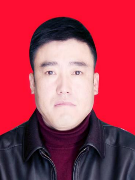 尼瑪澤仁(四川省甘孜州甘孜縣衛生健康局黨組書記、局長) 尼瑪澤仁(四川省甘孜州甘孜縣衛生健康局黨組書記、局長)