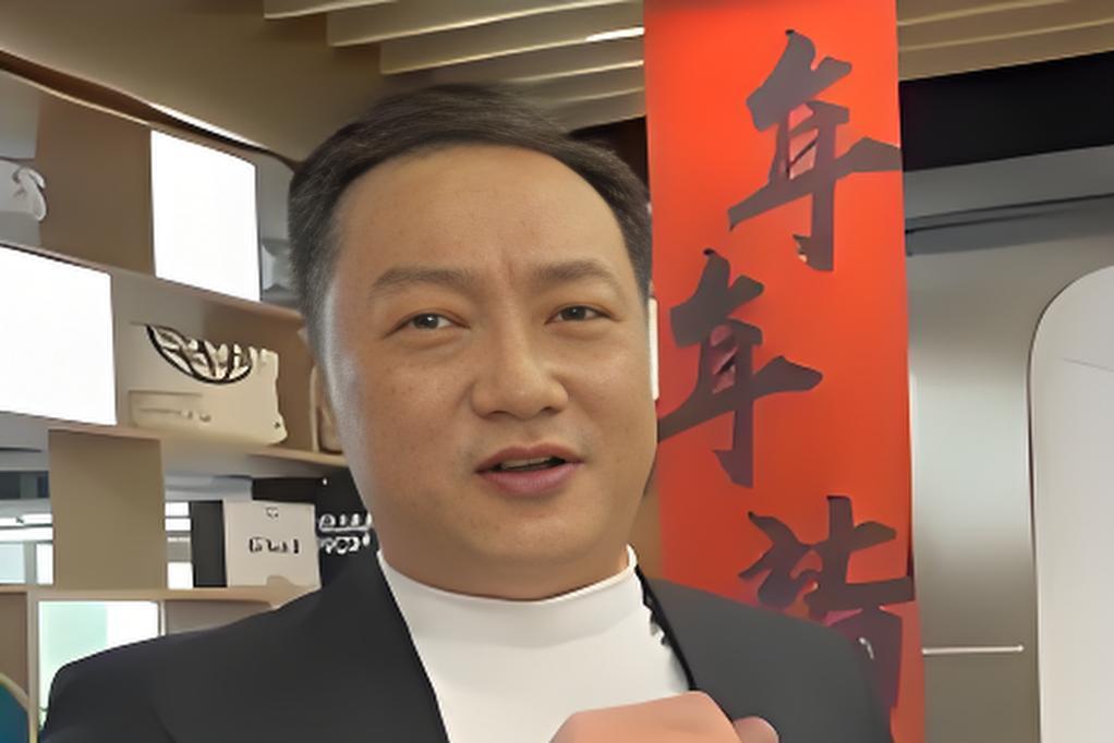 張稷(中國內地主持人、配音演員) 張稷(中國內地主持人、配音演員)
