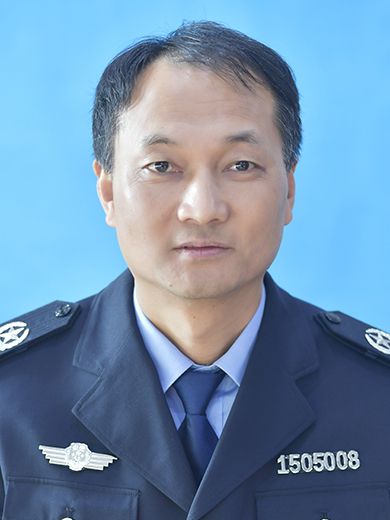 汪言平 汪言平