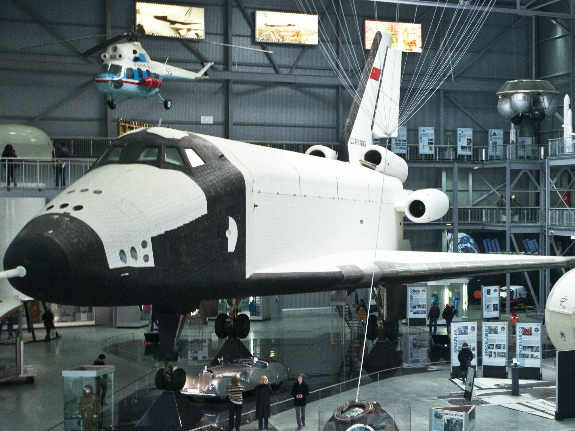 博物館展出的蘇聯暴風雪號太空梭