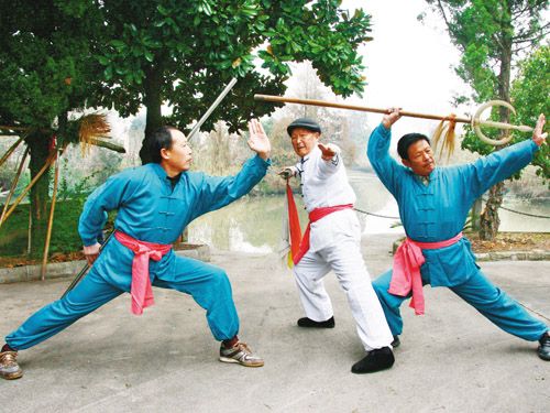 練市船拳 練市船拳