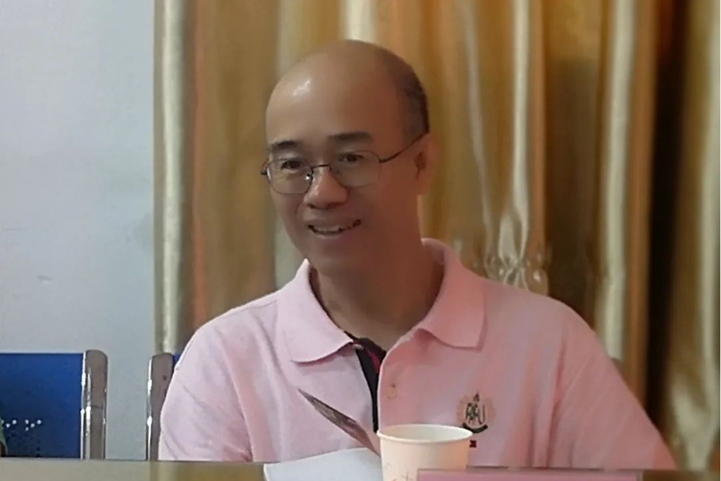 湯新華(龍洲股份獨立董事) 湯新華(龍洲股份獨立董事)