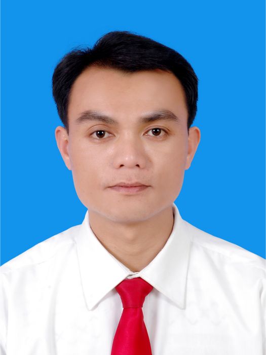 李劍鋒(廣西壯族自治區貴港市平南縣扶貧和水庫移民管理局黨組成員、副局長) 李劍鋒(廣西壯族自治區貴港市平南縣扶貧和水庫移民管理局黨組成員、副局長)