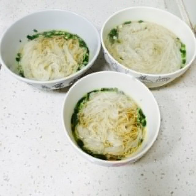王氏酸湯麵 王氏酸湯麵