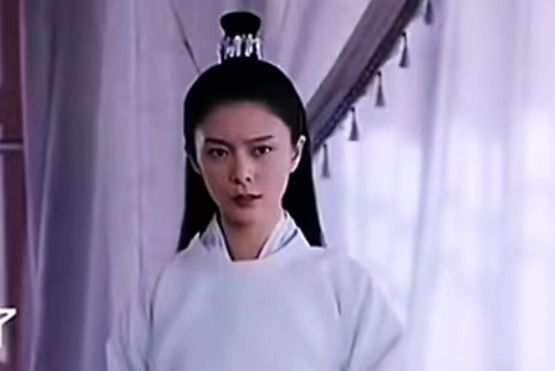 周悅(電視劇《雲中誰寄錦書來》中的角色) 周悅(電視劇《雲中誰寄錦書來》中的角色)