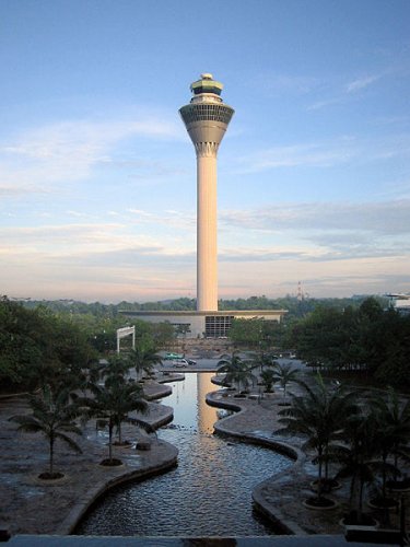 吉隆坡國際機場指揮塔
