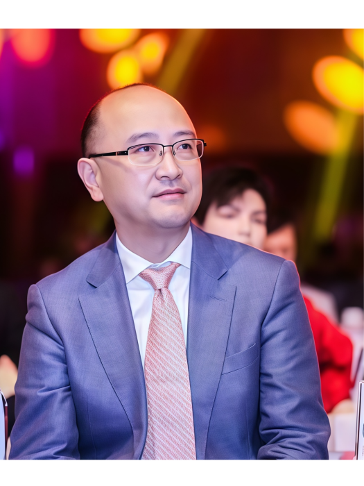 張學慶(上海市商業投資(集團)有限公司戰略投資董事總經理) 張學慶(上海市商業投資(集團)有限公司戰略投資董事總經理)