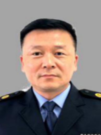 劉國泉(遼寧省遼陽市太子河區衛生健康局局長) 劉國泉(遼寧省遼陽市太子河區衛生健康局局長)