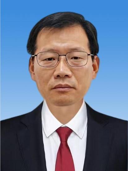 秦淵(青海省化隆縣人民政府副縣長(掛職)) 秦淵(青海省化隆縣人民政府副縣長(掛職))