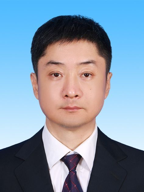 滿向偉 滿向偉