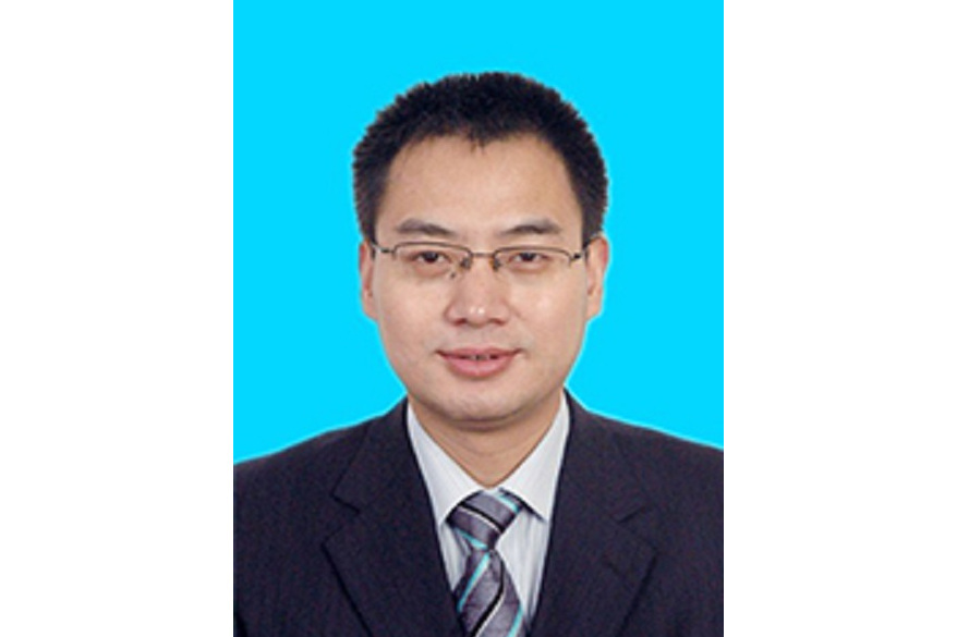 楊宏亮(西鳳酒集團黨委副書記、總裁) 楊宏亮(西鳳酒集團黨委副書記、總裁)