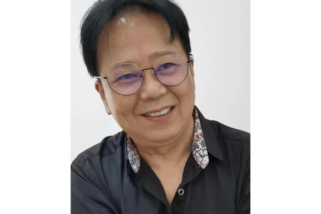 劉志宏(電影劇本《丁香花》的作者) 劉志宏(電影劇本《丁香花》的作者)