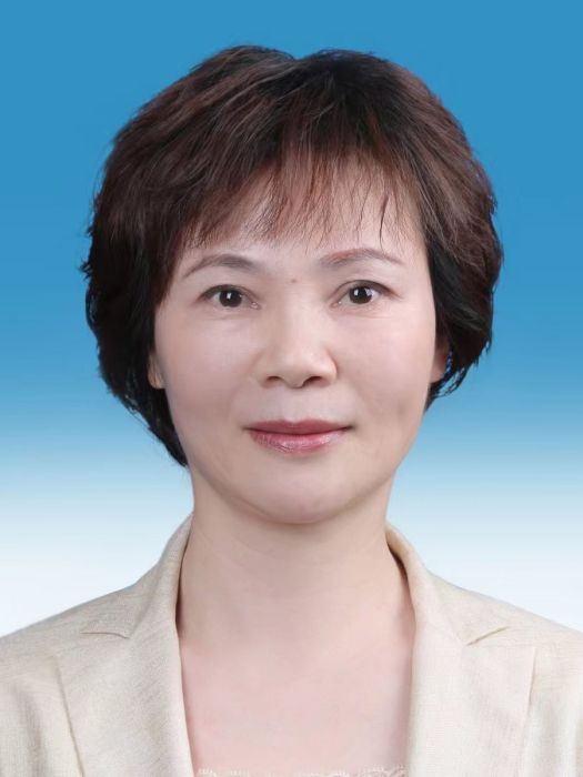 楊飛燕(福建省紅十字會黨組成員、專職副會長)