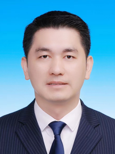 鐘傳鋒(肇慶市政務服務和數據管理局黨組成員、副局長) 鐘傳鋒(肇慶市政務服務和數據管理局黨組成員、副局長)