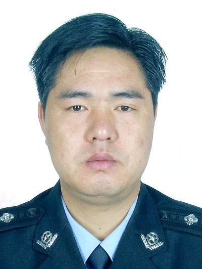 安順熙(貴州省畢節市赫章縣公安局黨委副書記、副局長) 安順熙(貴州省畢節市赫章縣公安局黨委副書記、副局長)