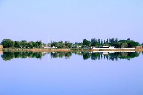 鏡湖