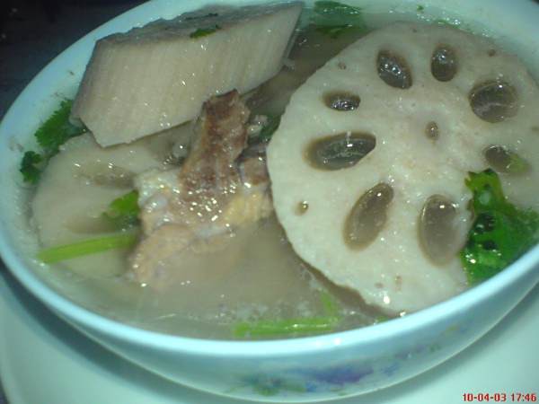 蓮藕元肉湯 蓮藕元肉湯