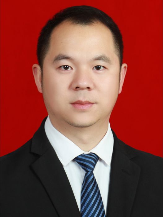 林德高(江西省鷹潭市醫療保障局黨組成員、市醫療保險基金管理中心主任) 林德高(江西省鷹潭市醫療保障局黨組成員、市醫療保險基金管理中心主任)