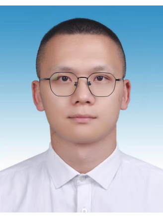陳柏龍(江西省贛州市興國縣樟木鄉便民服務中心主任) 陳柏龍(江西省贛州市興國縣樟木鄉便民服務中心主任)
