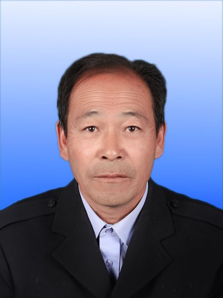 馬志山(中衛市海原縣公安局李旺派出所民警) 馬志山(中衛市海原縣公安局李旺派出所民警)