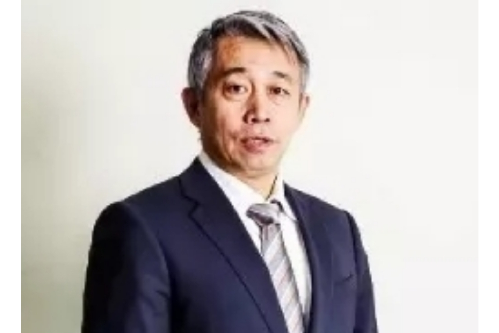 王新宇(魯泰A獨立董事) 王新宇(魯泰A獨立董事)