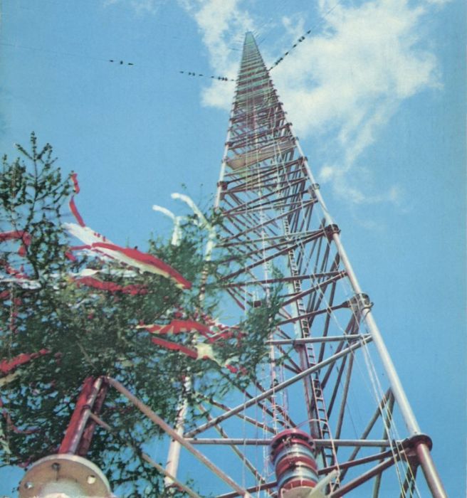 華沙電台廣播塔(沙電台廣播塔)