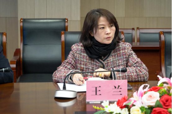 王蘭(南京航空航天大學附屬高級中學校長) 王蘭(南京航空航天大學附屬高級中學校長)