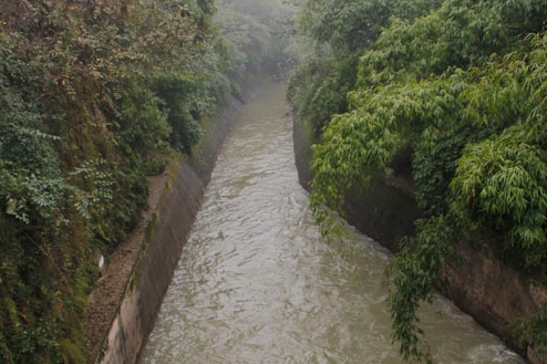 江公堰 江公堰