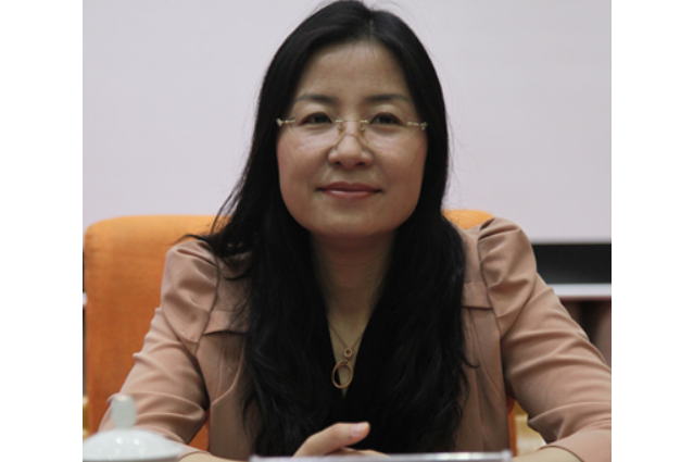 李雯(北京教育學院工作人員) 李雯(北京教育學院工作人員)